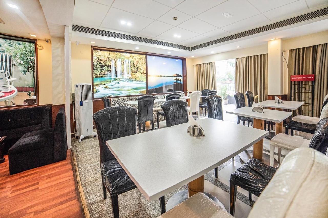Fabhotel Bmk Grand 뉴델리 외부 사진